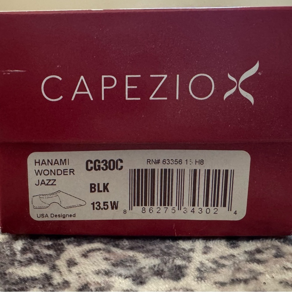 Capezio Black Hanami Wonder Jazz Shoes - Picture 3 of 3